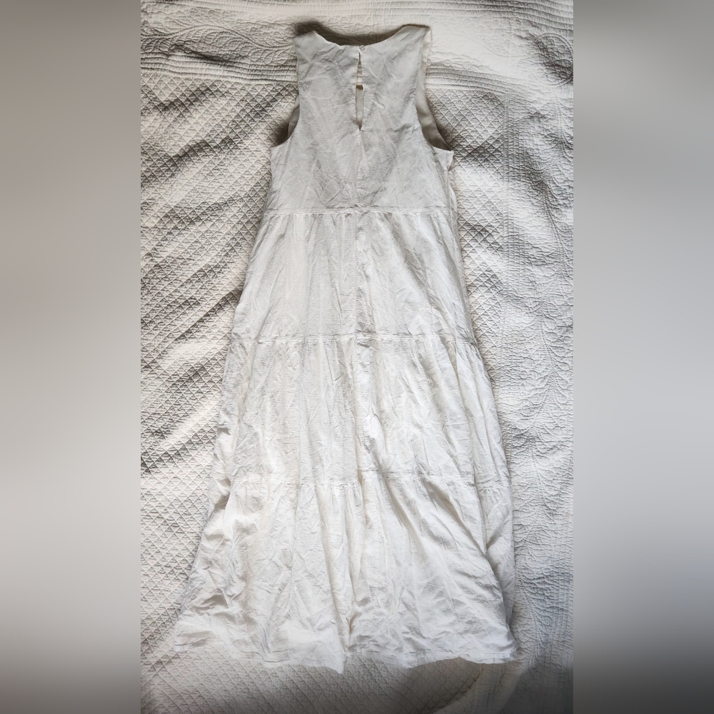 3/$12 White maxi - Picture 2 of 4